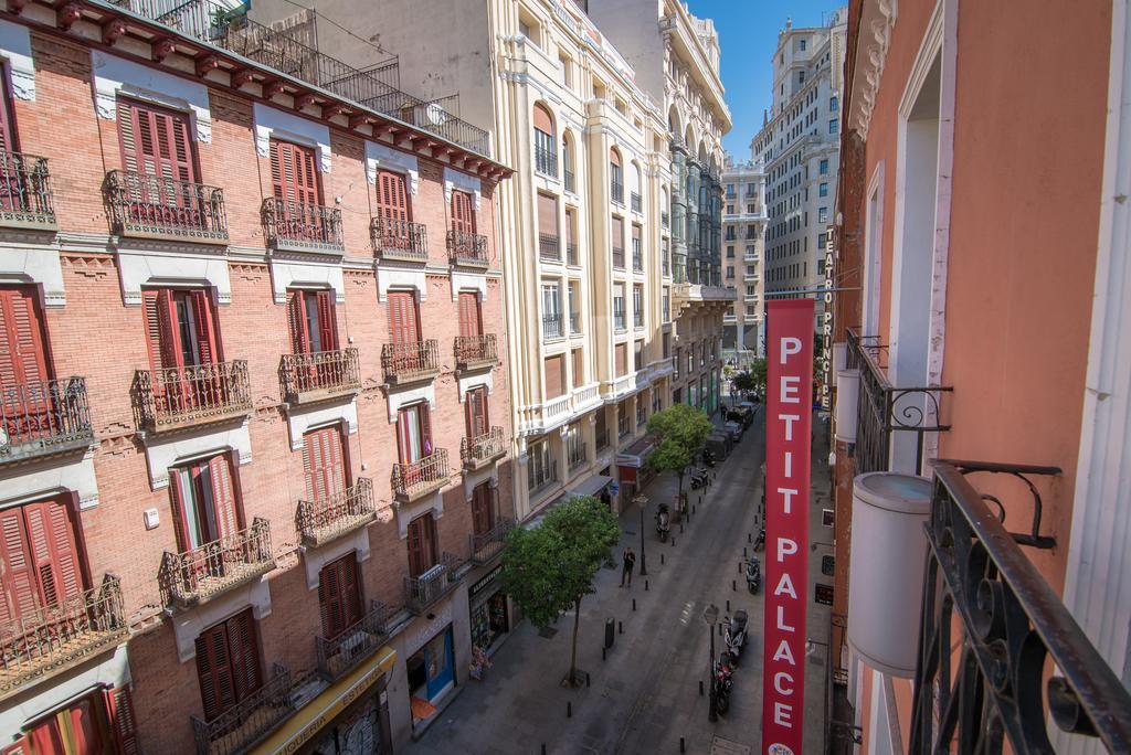 Petit Palace Tres Cruces Madrid Esterno foto